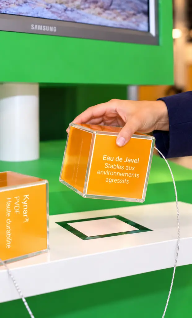 Stand ARKEMA : parcours associant démonstration, contenus audiovisuels et rencontre