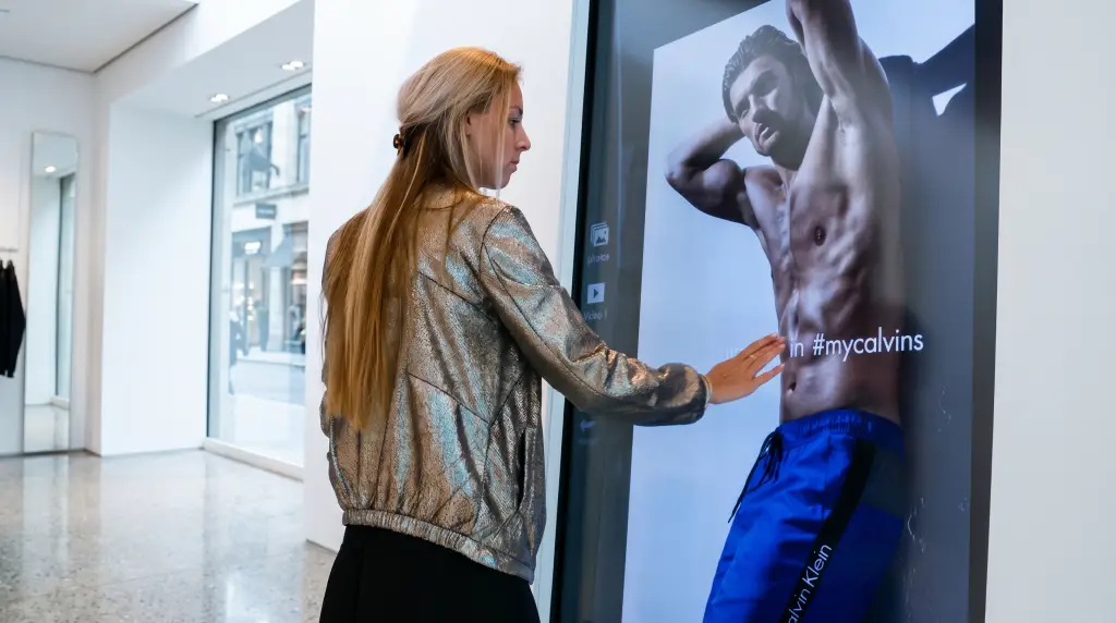 Calvin Klein — Retail Experience — vue 1 — VS-FACTORY®