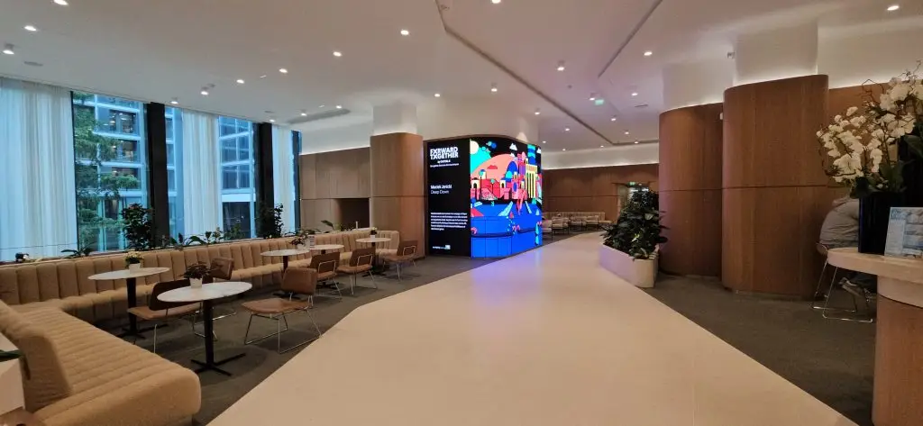 Capital 8 — Digital Lobby — vue 1 — VS-FACTORY®